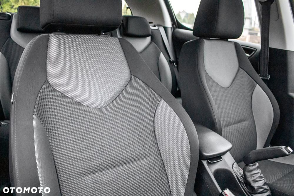 Peugeot 308 1.6 Premium - 20