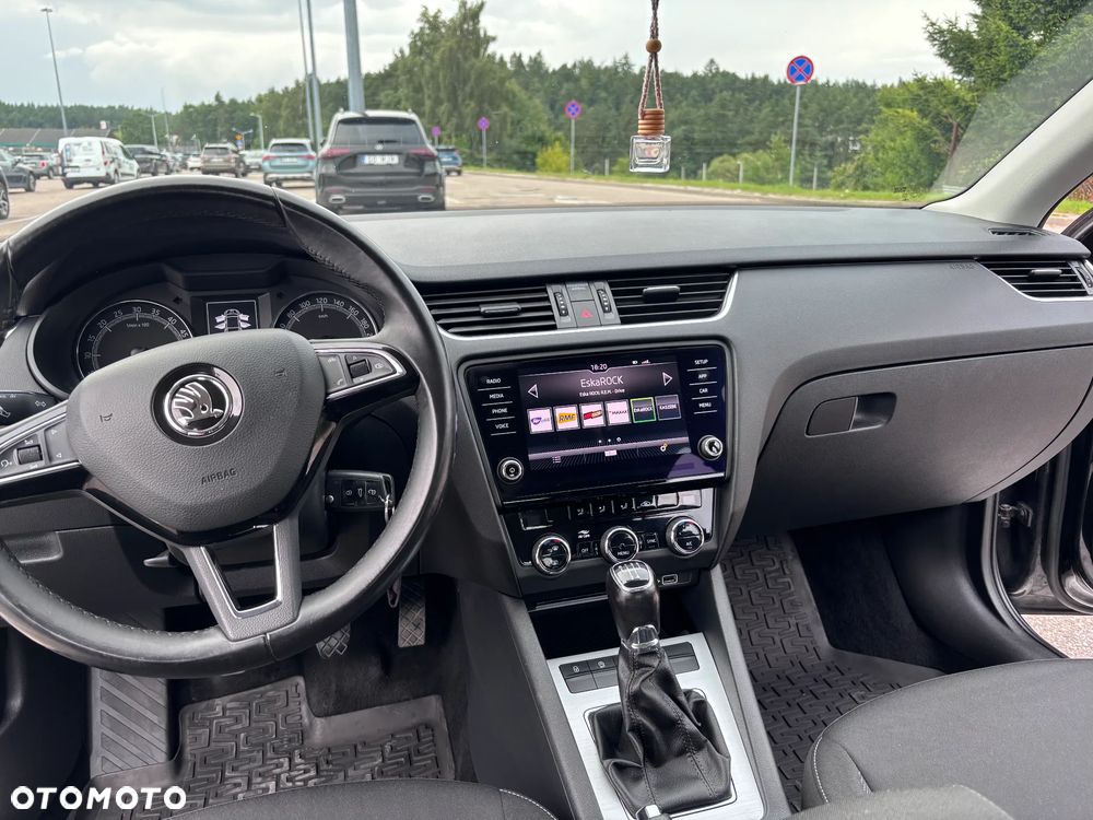 Skoda Octavia 1.6 TDI Ambition - 15