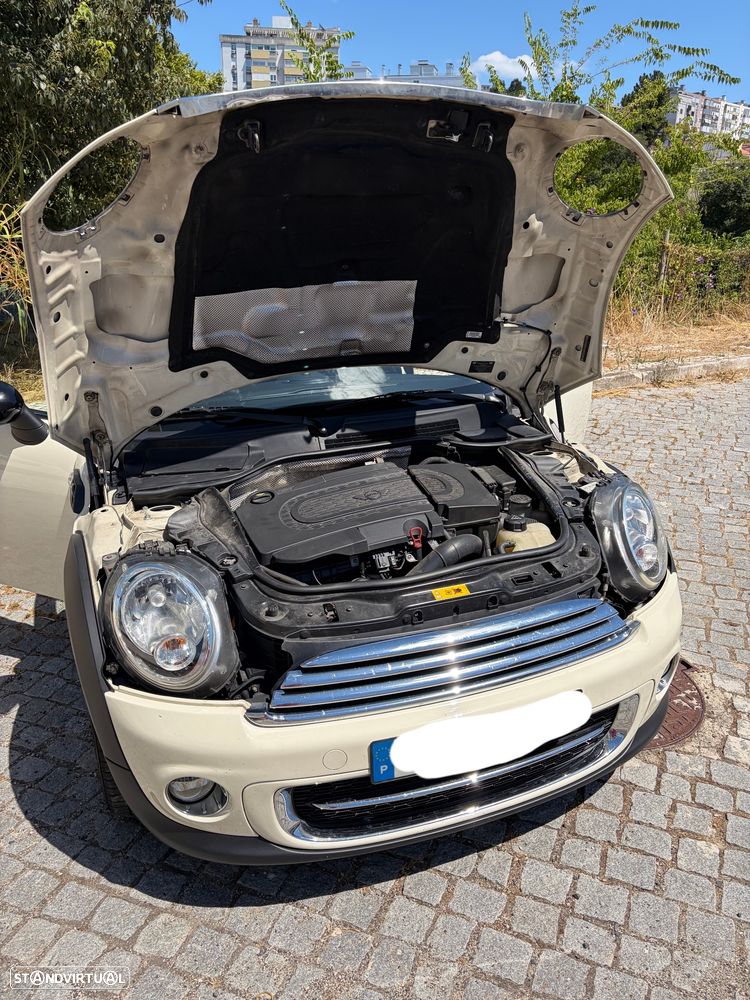 MINI 3 Portas Cooper D - 3