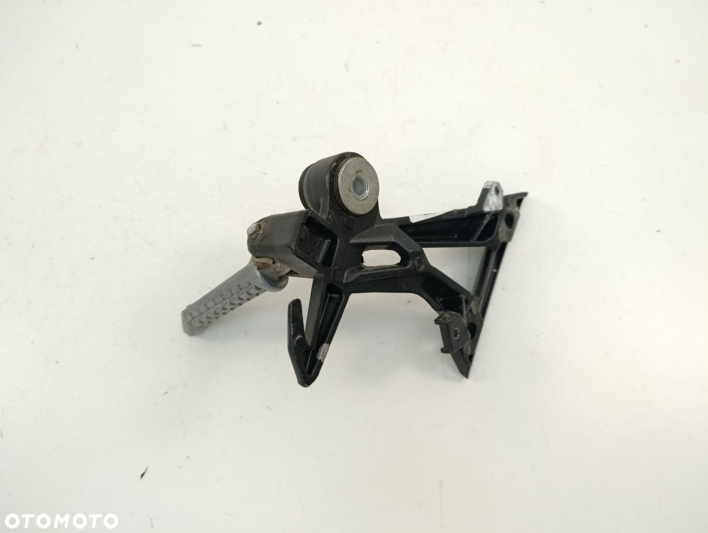 YAMASAKI ROADSTER RS 50 SET PODNÓŻEK PASAŻERA PRAWY - 8