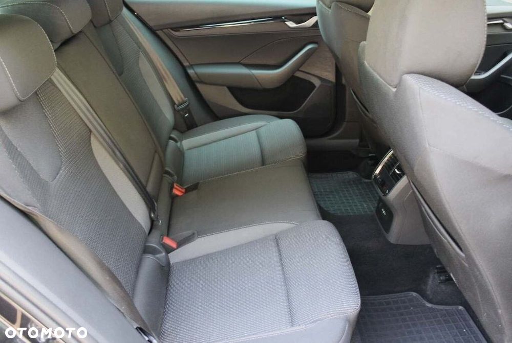 Skoda Octavia - 16