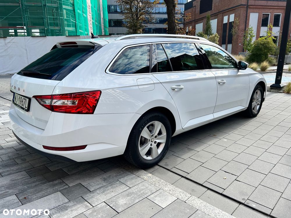 Skoda Superb 1.5 TSI Ambition DSG - 22