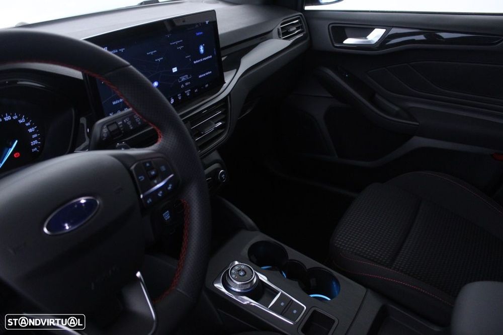Ford Focus SW 1.5 TDCi EcoBlue ST-Line Aut. - 31