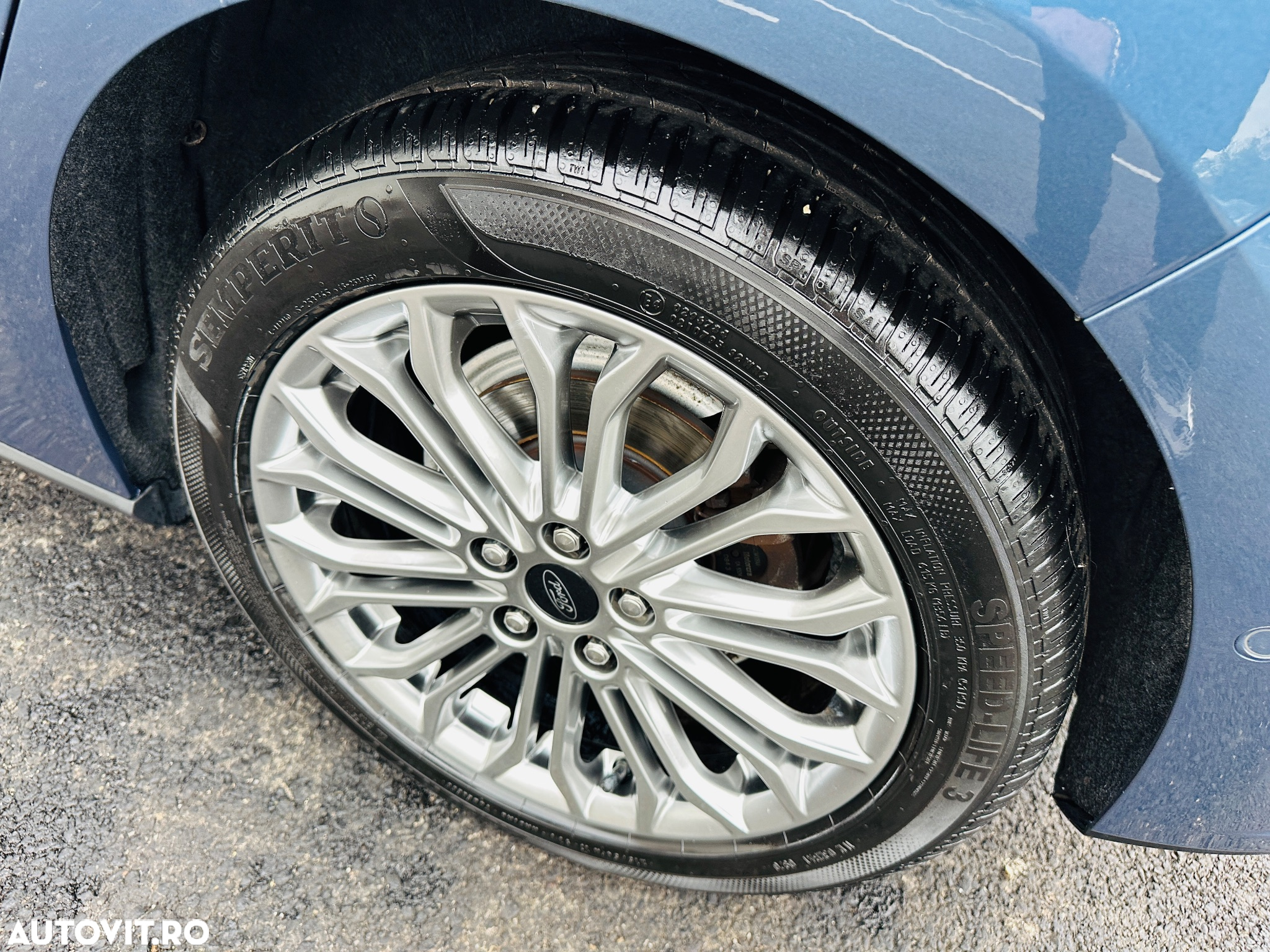 Ford Focus 1.0 EcoBoost Hybrid Aut. COOL&CONNECT DESIGN - 15