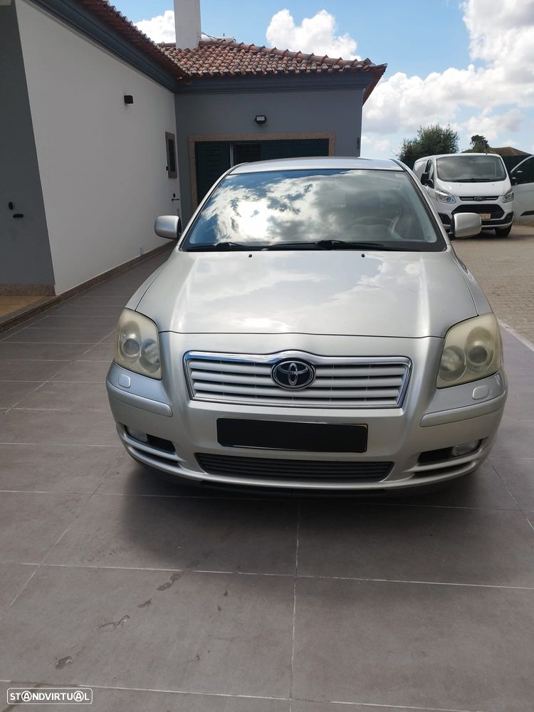 Toyota Avensis SD 2.0 D-4D Sol - 12