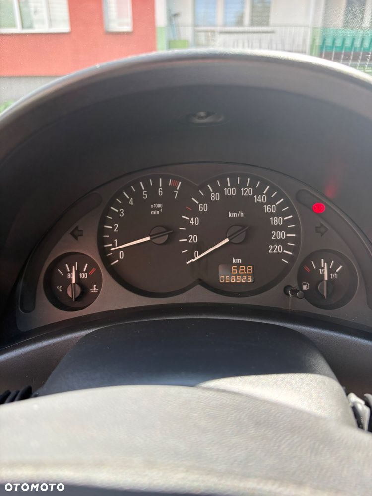 Opel Corsa 1.0 12V Enjoy - 7