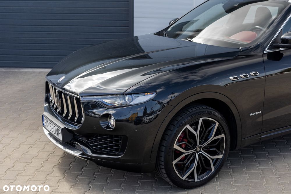 Maserati Levante S Granlusso - 27
