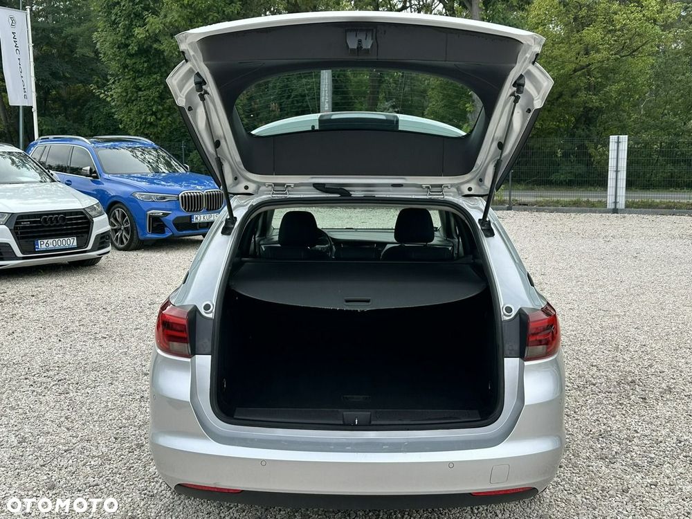 Opel Astra - 9