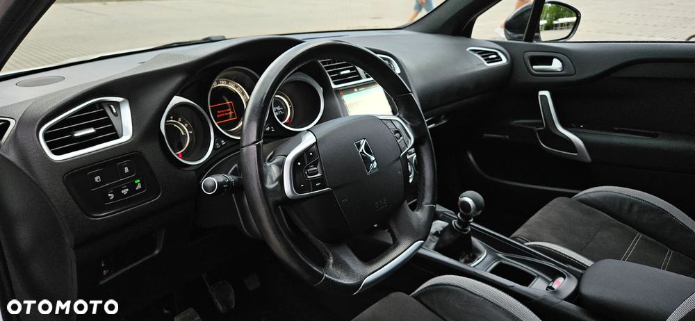 DS Automobiles DS 4 Crossback - 7
