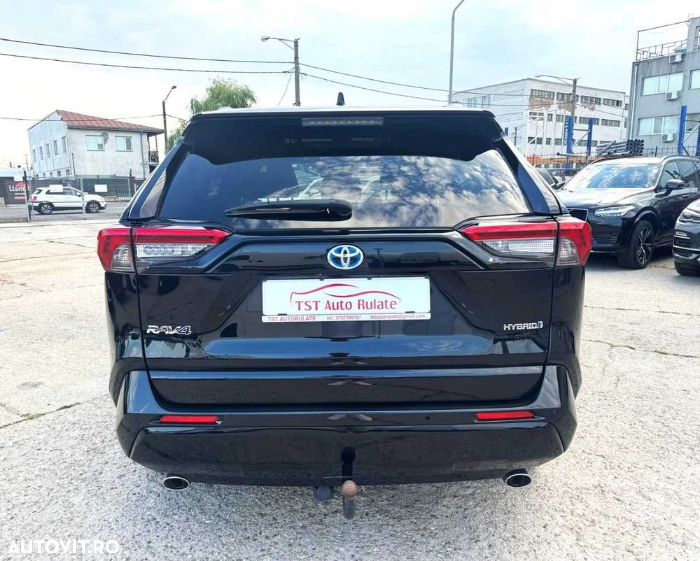 Toyota RAV4 - 7