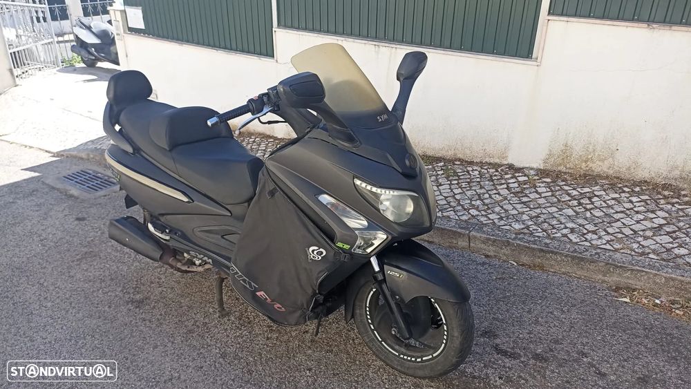 Sym GTS GTS 125i Evo - 4