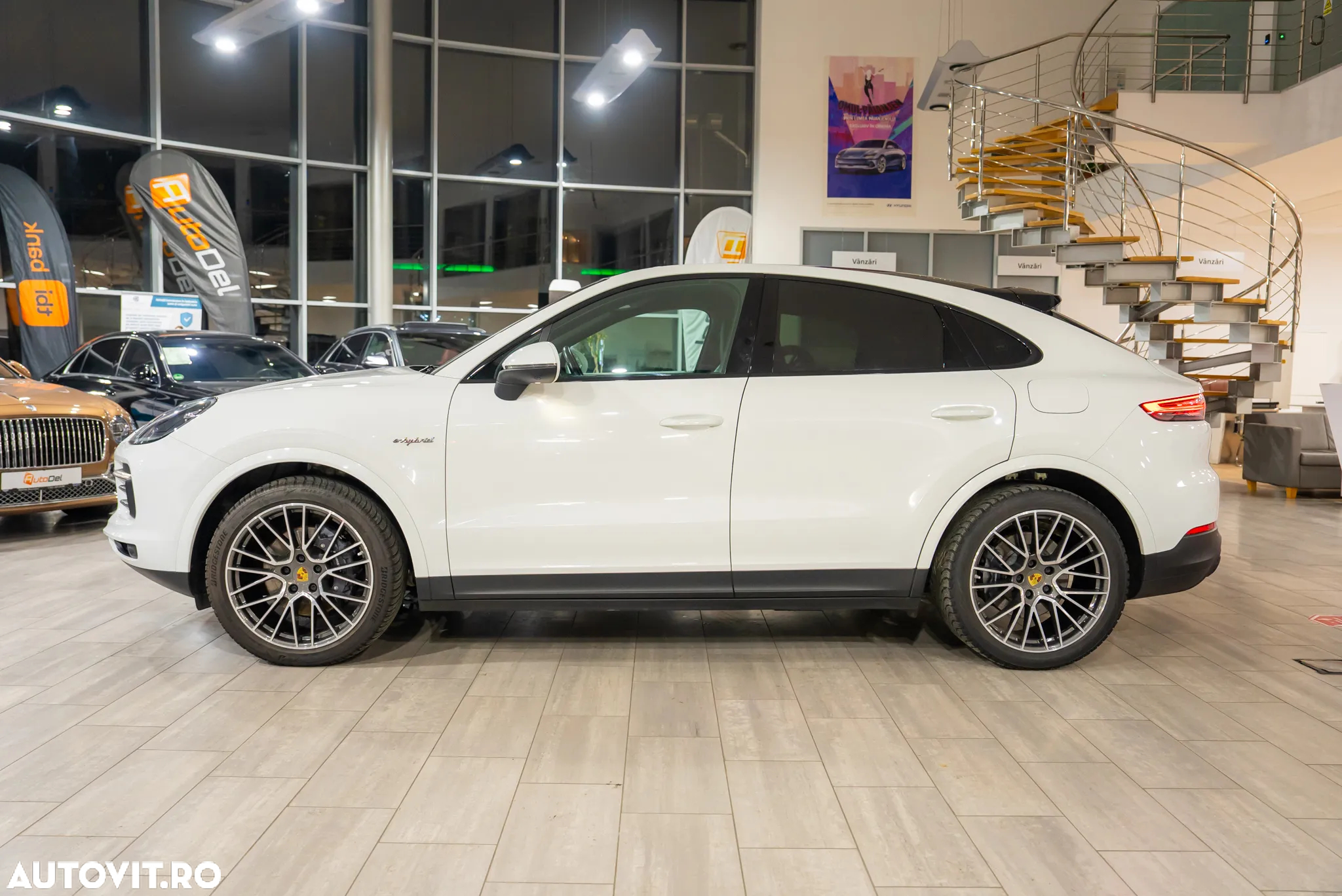 Porsche Cayenne Coupe E-Hybrid Tiptronic S Platinum Edition - 10