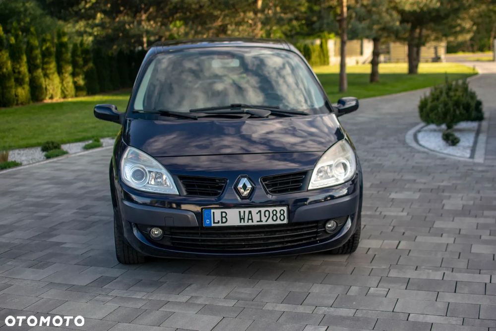 Renault Scenic - 8