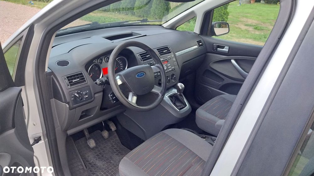 Ford C-MAX - 10
