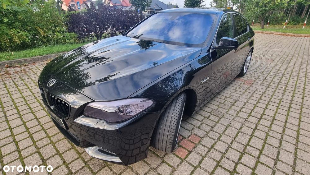 BMW Seria 5 525d - 1