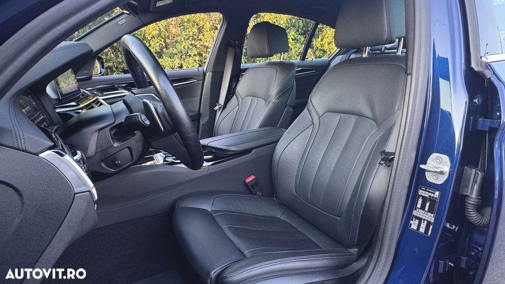 BMW Seria 5 520d AT MHEV - 13