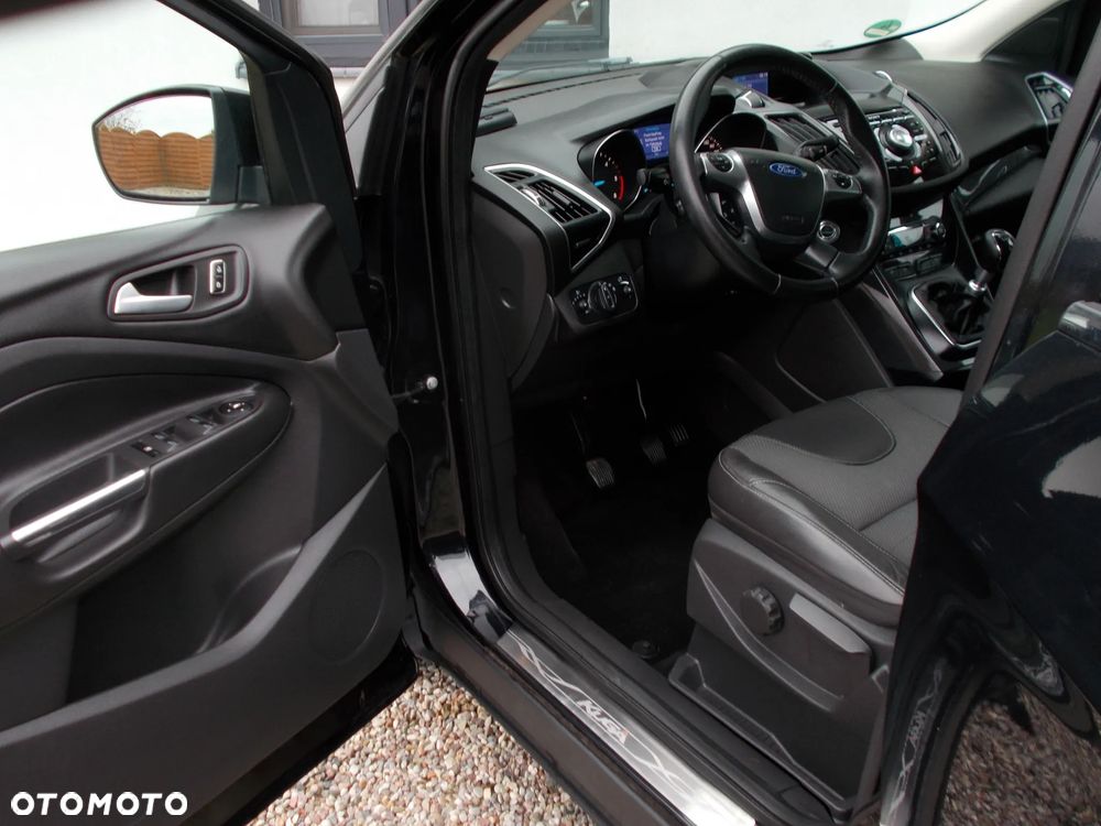 Ford Kuga 2.0 TDCi 4WD Titanium - 14