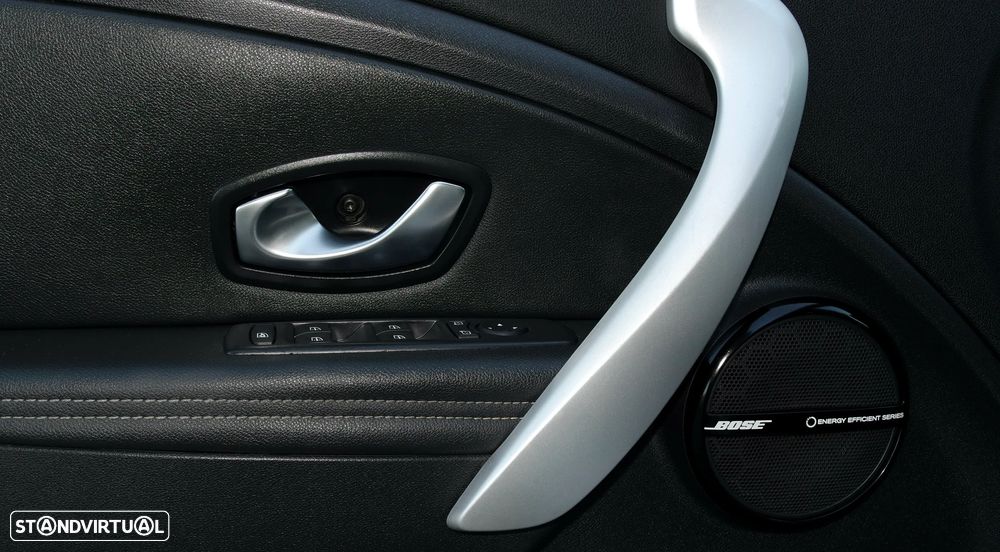 Renault Mégane Sport Tourer 1.5 dCi Bose Edtion CO2 Champion - 44