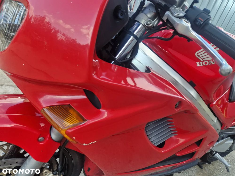 Honda VFR - 33