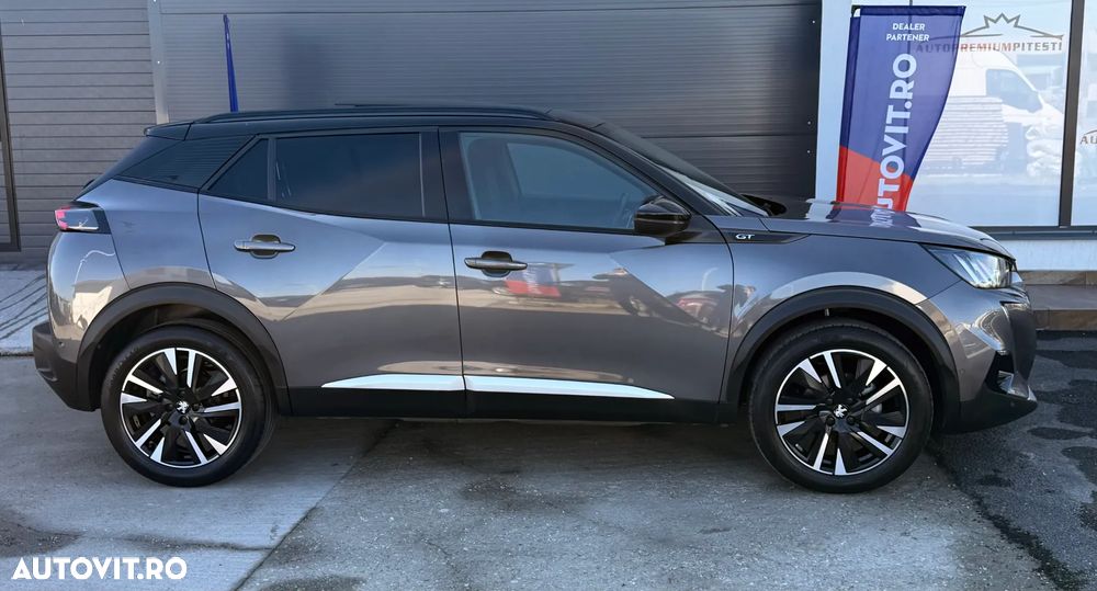 Peugeot 2008 PureTech 130 EAT8 GT Pack - 16