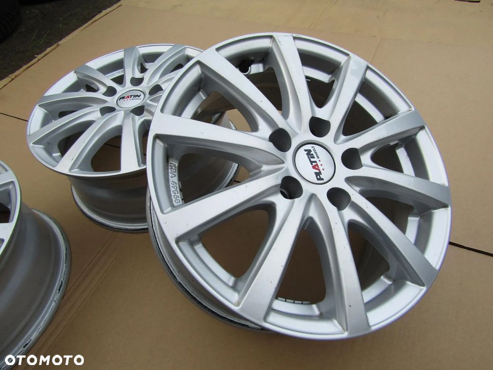 4x Felgi 16 VW Caddy T4 Jetta Touran Golf V VI Passat B5 B6 B7 B8 Skoda Octavia II Seat Leon 6,5 j 5x112 ET42 - 18