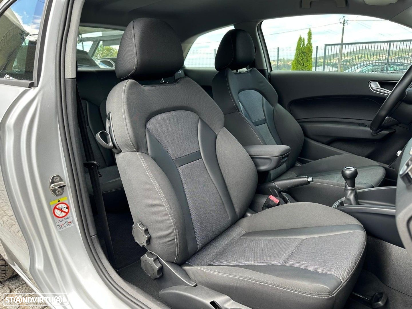 Audi A1 1.6 TDI Advance - 11