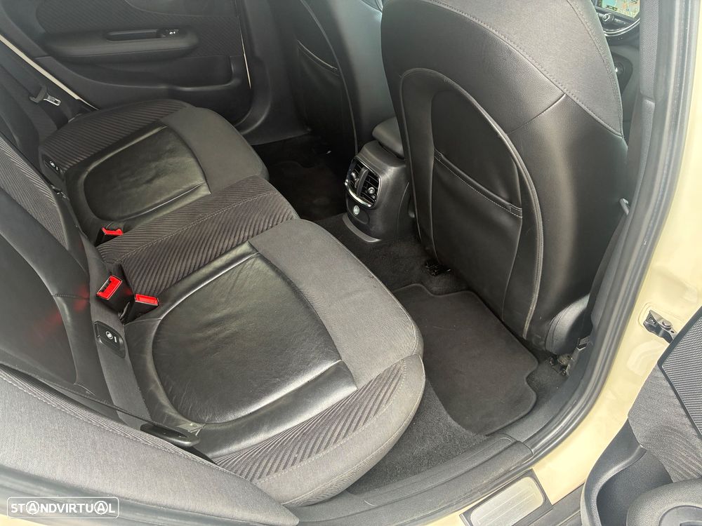 MINI Clubman Cooper D Aut. Estate Edition - 13
