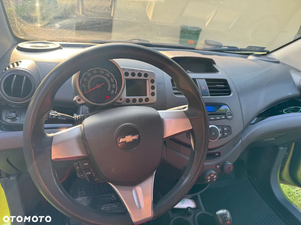 Chevrolet Spark 1.0 LS+ Design - 9