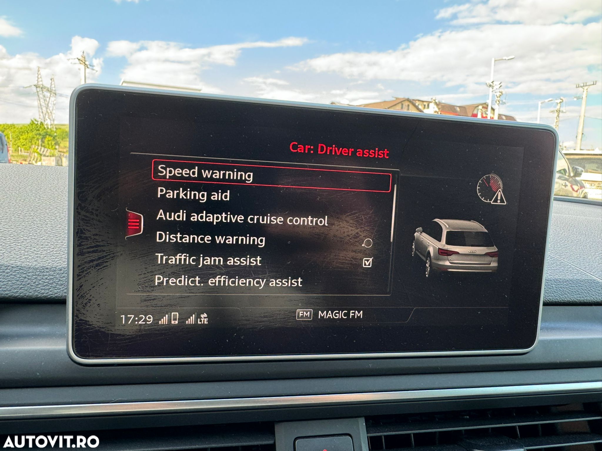 Audi A4 Avant 2.0 TDI ultra S tronic - 21