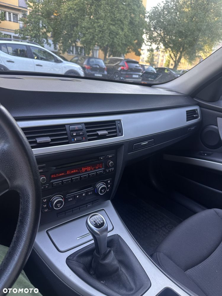 BMW Seria 3 - 8