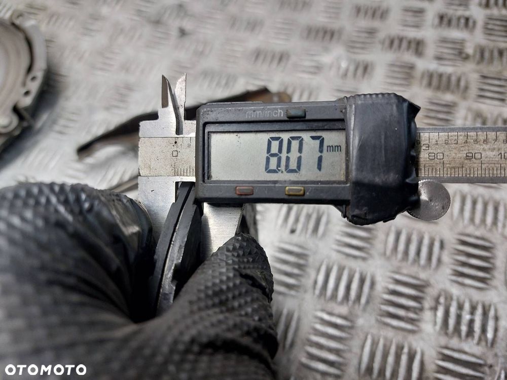 SPRZĘGŁO TARCZA + DOCISK + ŁOŻYSKO OPOROWE TOYOTA YARIS I 1.0 16V - 9