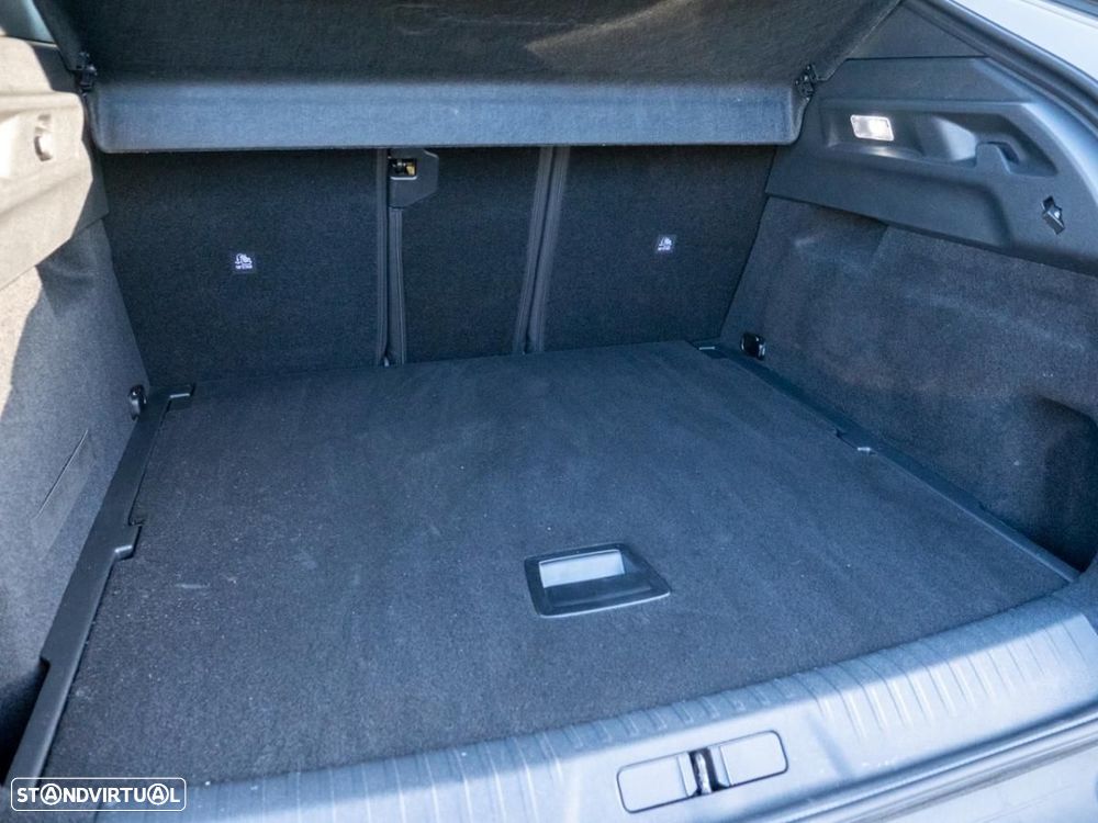Peugeot E-3008 73 kWh Allure - 15