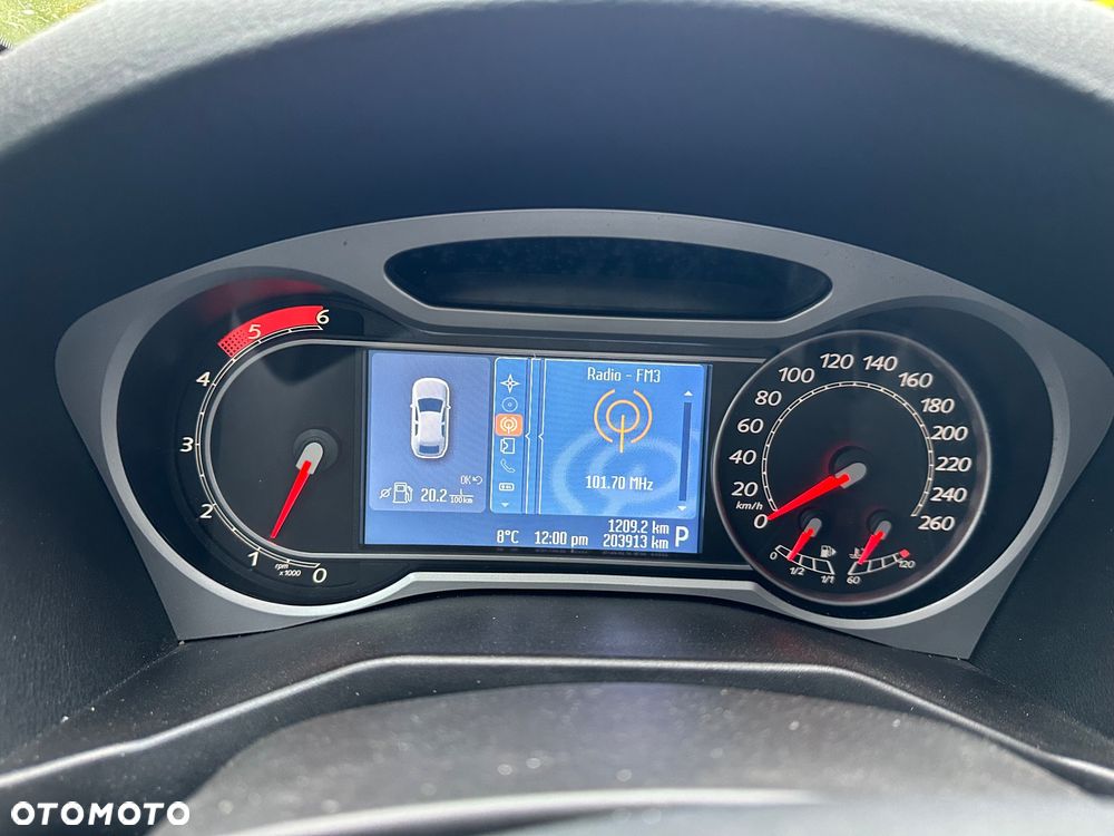 Ford Mondeo - 9