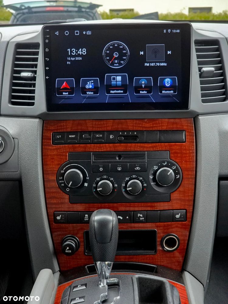 Jeep Grand Cherokee - 10