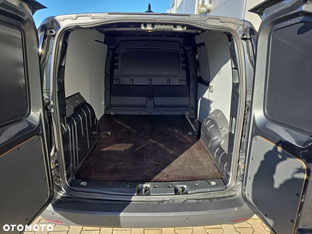Ford Transit-connect - 11