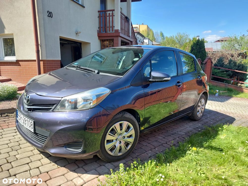Toyota Yaris 1.33 Active EU6 - 1