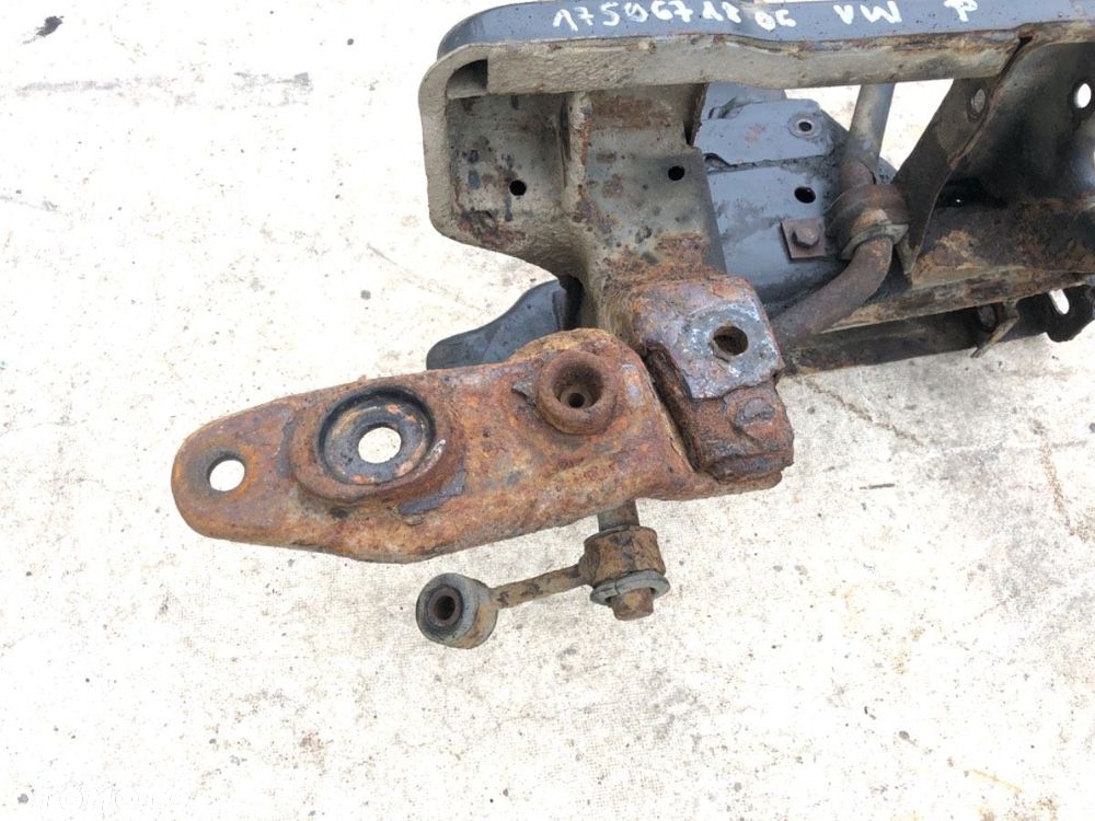 BELKA POD SILNIK  VW TRANSPORTER IV Skrzynia (70A, 70H, 7DA, 7DH) 1990 - 2003 2.4 D 57 kW [78 KM] - 4