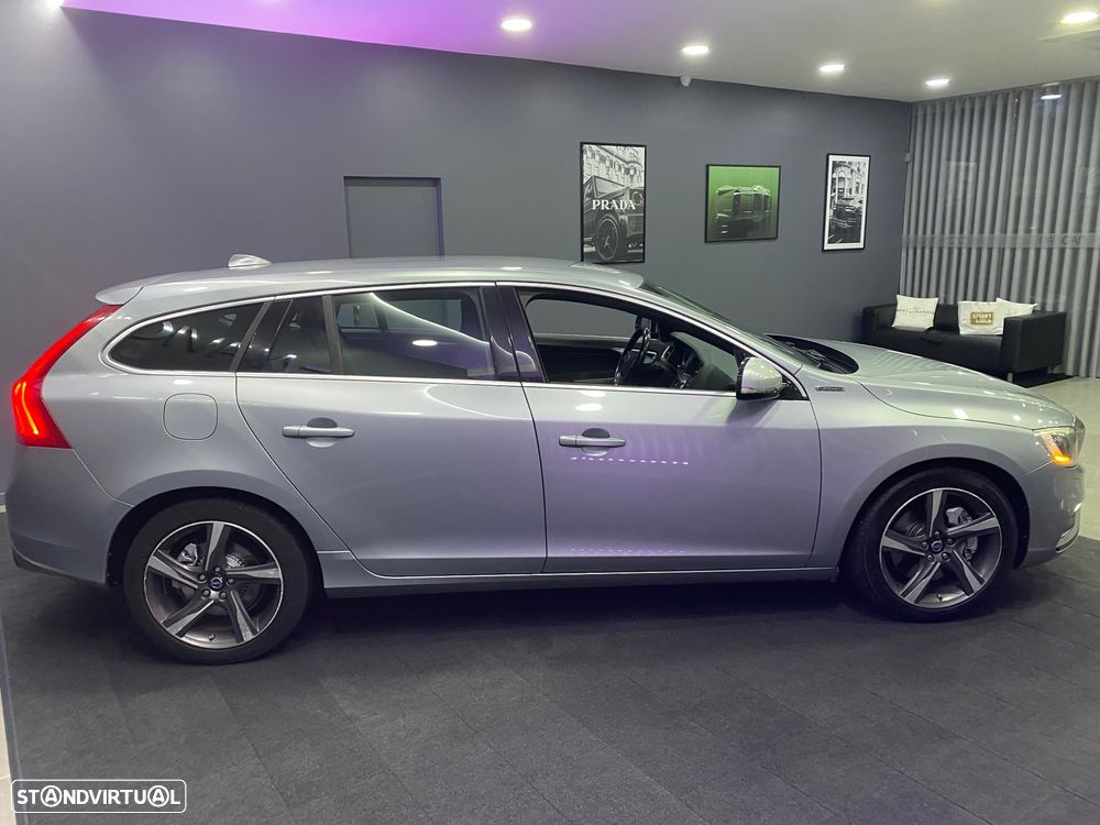 Volvo V60 D6 Twin Engine Geartronic RDesign - 31