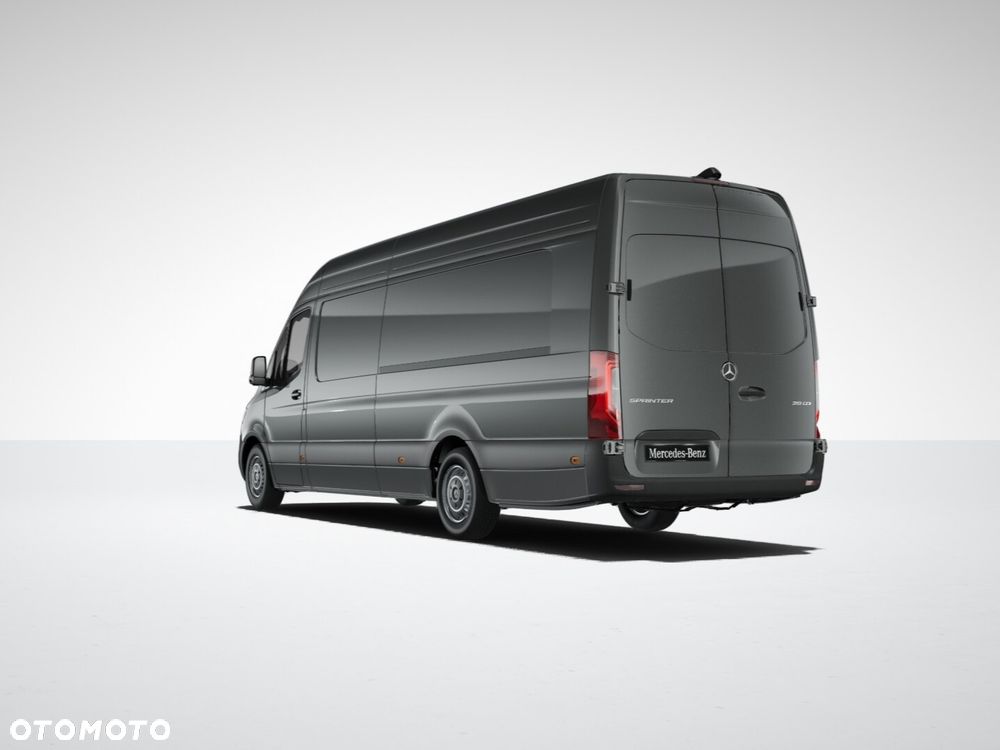 Mercedes-Benz Sprinter 319 Furgon Pro L4H2 - 2