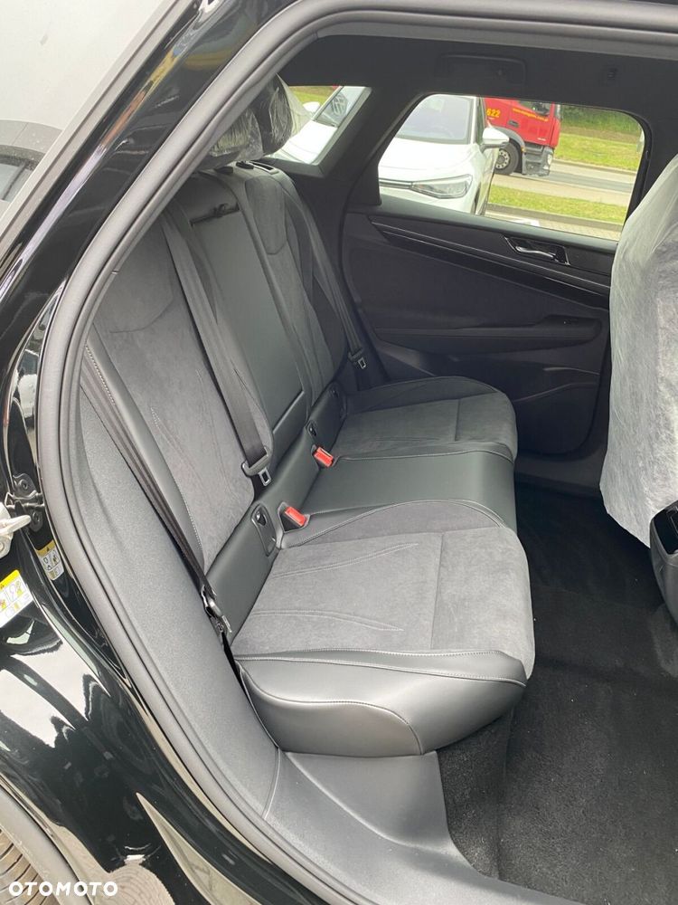 Volkswagen ID.7 77kWh Pro Plus - 8
