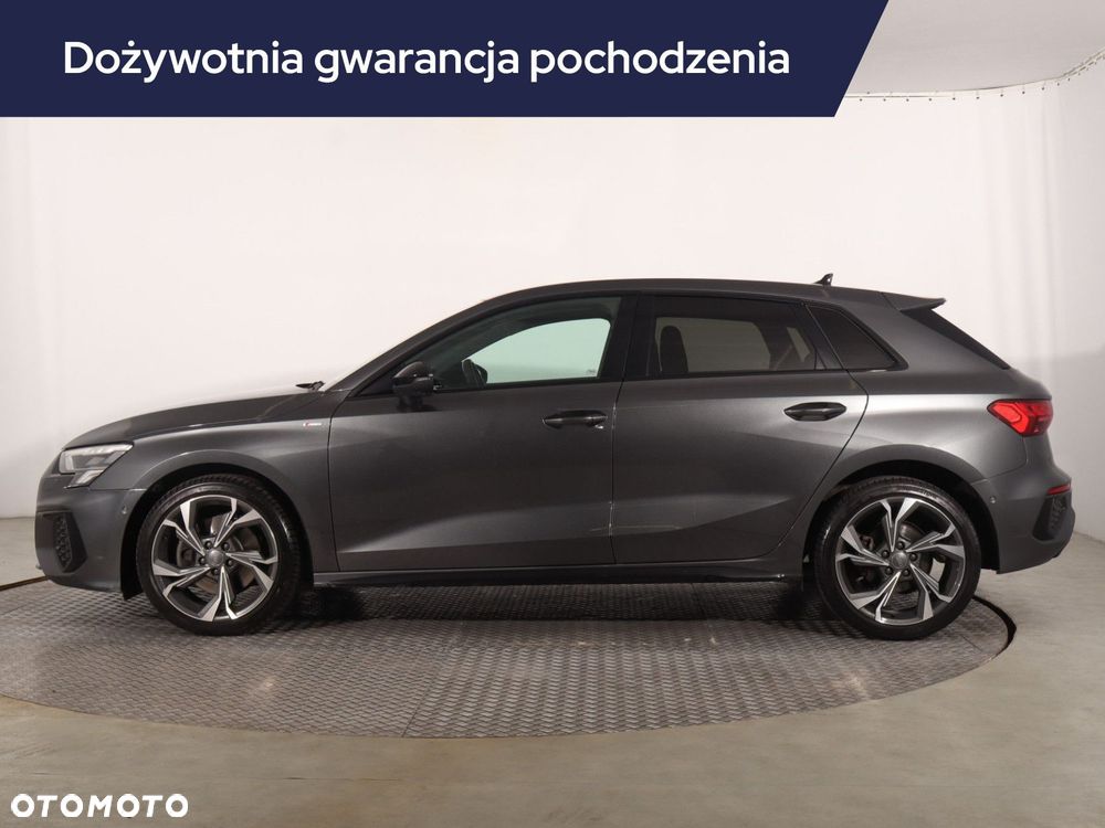Audi A3 Sportback - 4