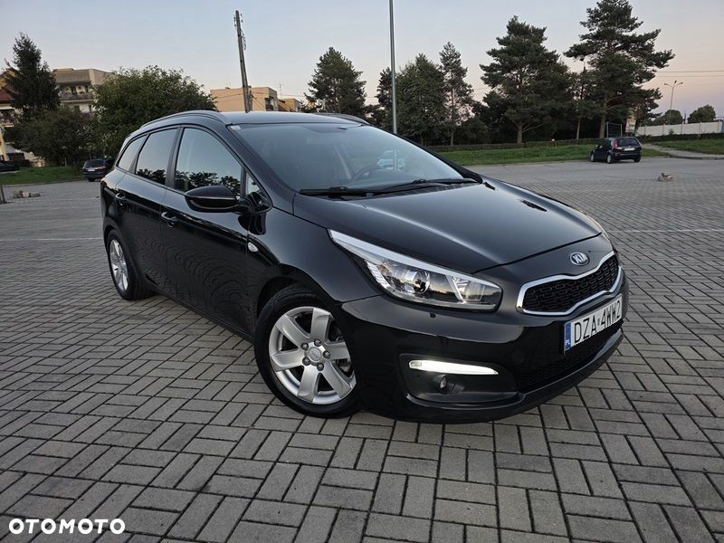 Kia Ceed - 5