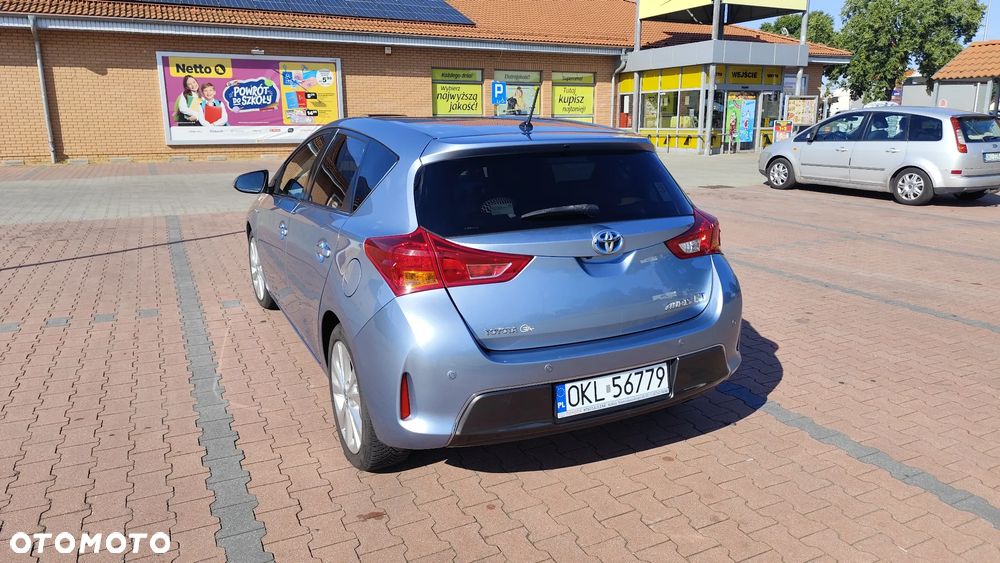 Toyota Auris - 4
