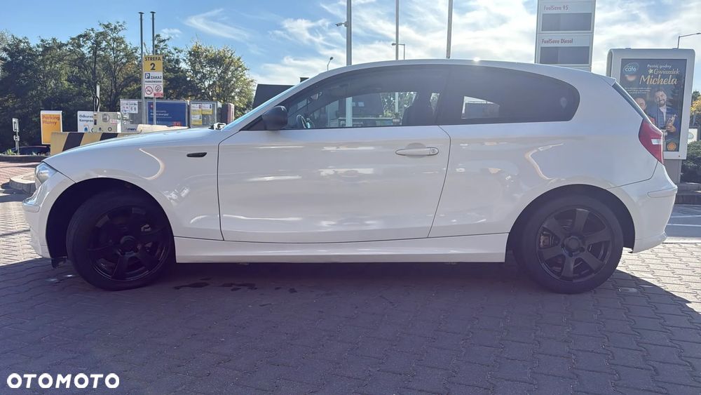 BMW Seria 1 116i - 5
