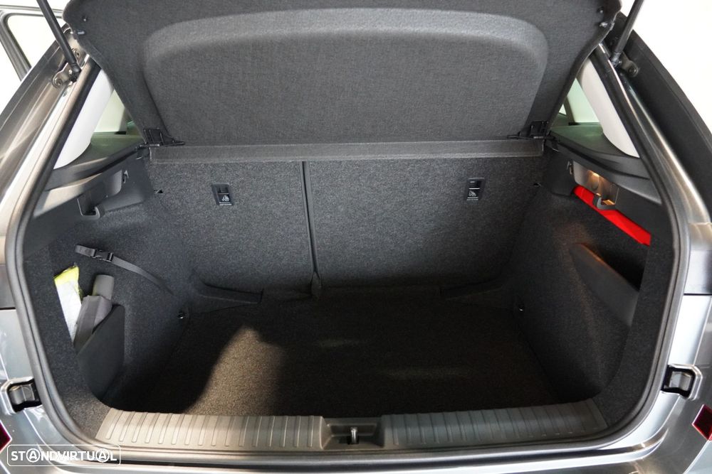 Skoda Kamiq 1.0 TSI Ambition DSG - 29