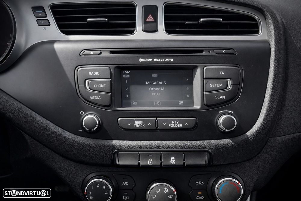 Kia Ceed 1.6 CRDi ECO - 11