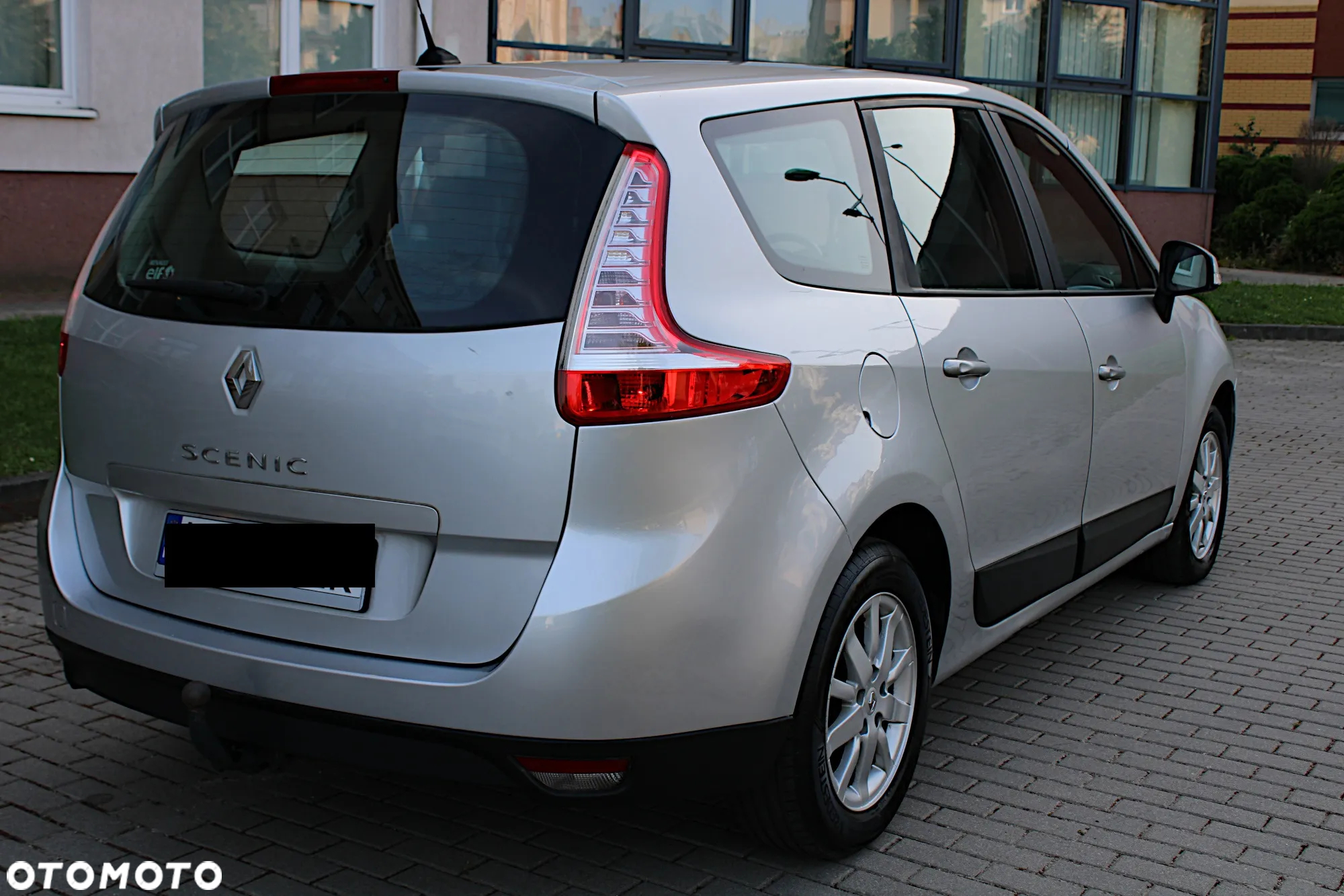 Renault Grand Scenic 1.6 16V 110 LIMITED - 8