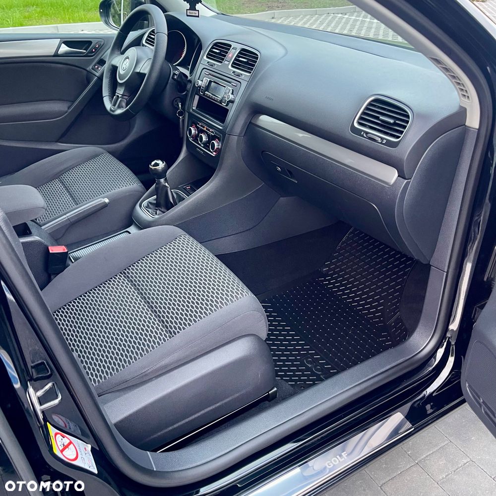 Volkswagen Golf 1.4 Style - 34