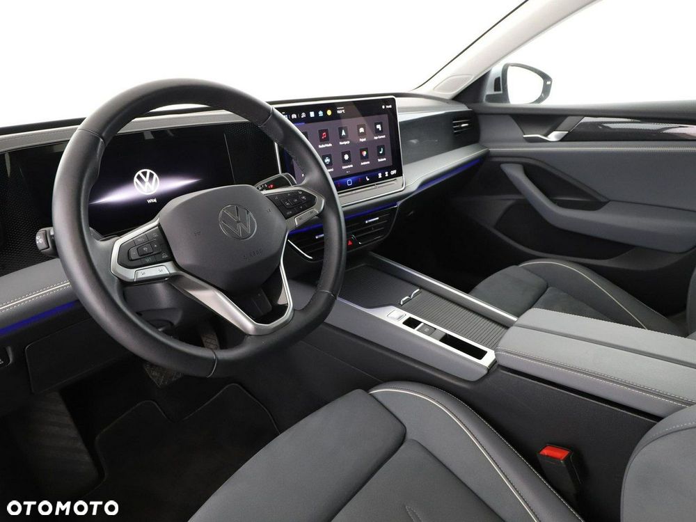 Volkswagen Passat Variant 1.5 e-TSI OPF DSG Business - 14