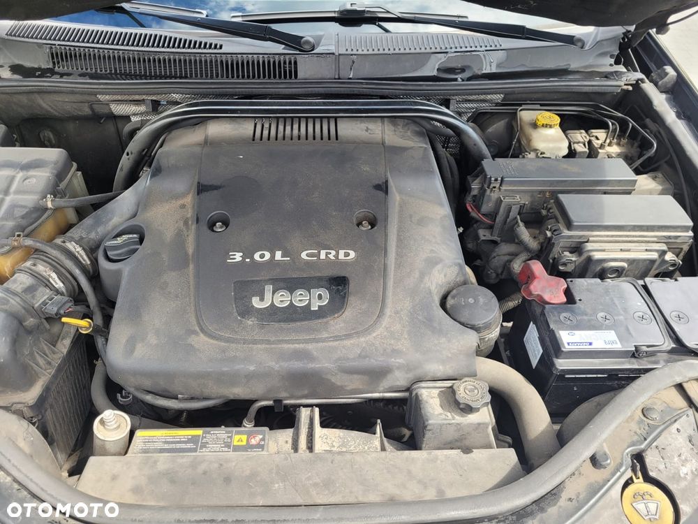 Jeep Grand Cherokee - 18